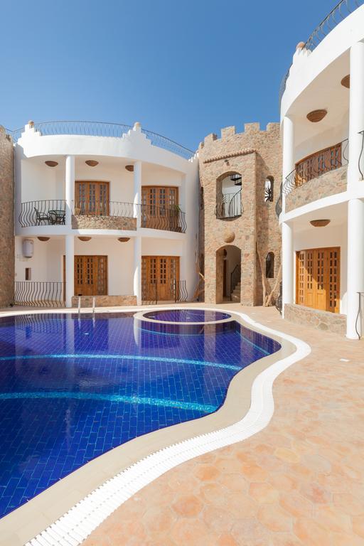 Red Rock Apartments Dahab Oda fotoğraf